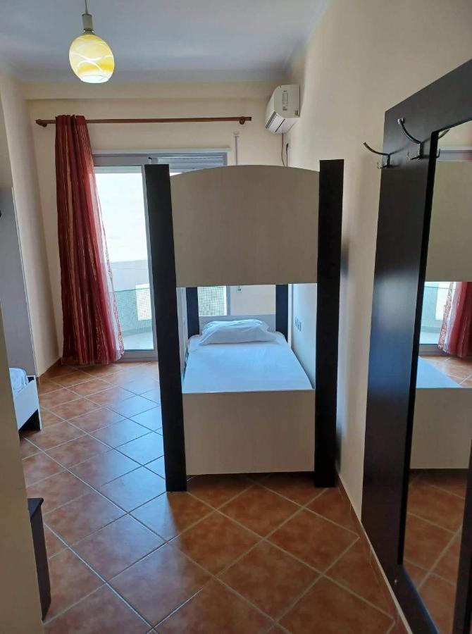 Ari Apartaments Wlora Zewnętrze zdjęcie
