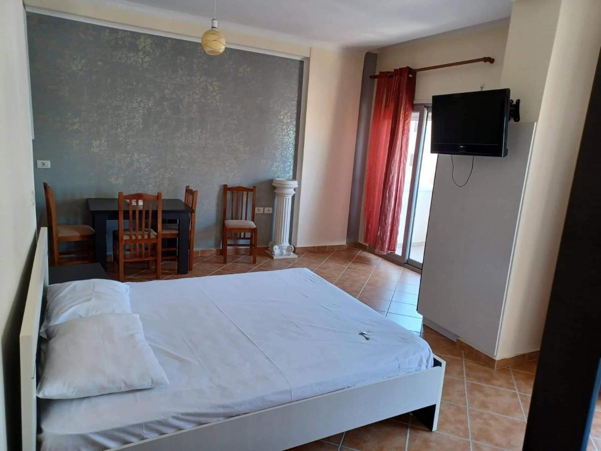 Ari Apartaments Wlora Zewnętrze zdjęcie