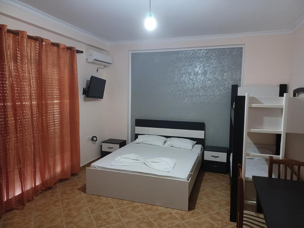 Ari Apartaments Wlora Zewnętrze zdjęcie