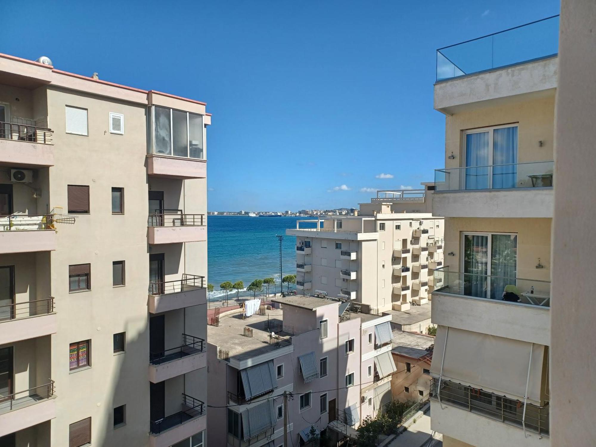 Ari Apartaments Wlora Zewnętrze zdjęcie